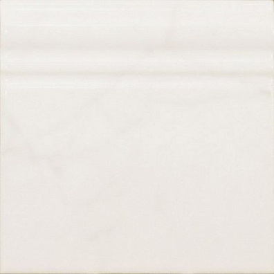 Плинтус 23095 Carrara Skirting 15х15 Equipe